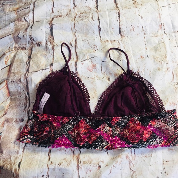 Victoria’s Secret Burgundy Camisole Bra Size Med - Picture 2 of 4